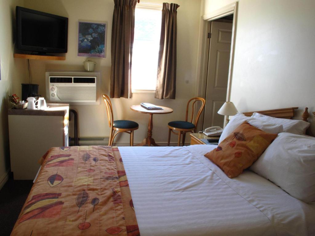 Brigantine Inn Lunenburg Quarto foto